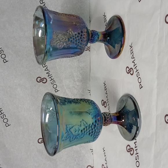 Vintage Indiana Glass Blue Carnival Glass Glasses Grape Harvest Pattern - Picture 1 of 2